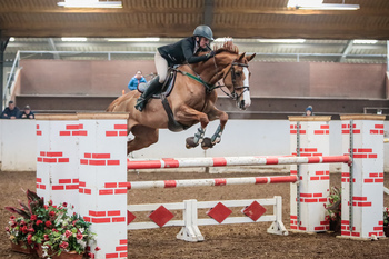 Sarah Winterbottom Scoops SEIB Winter Novice Qualifier Win at SouthView Equestrian Centre